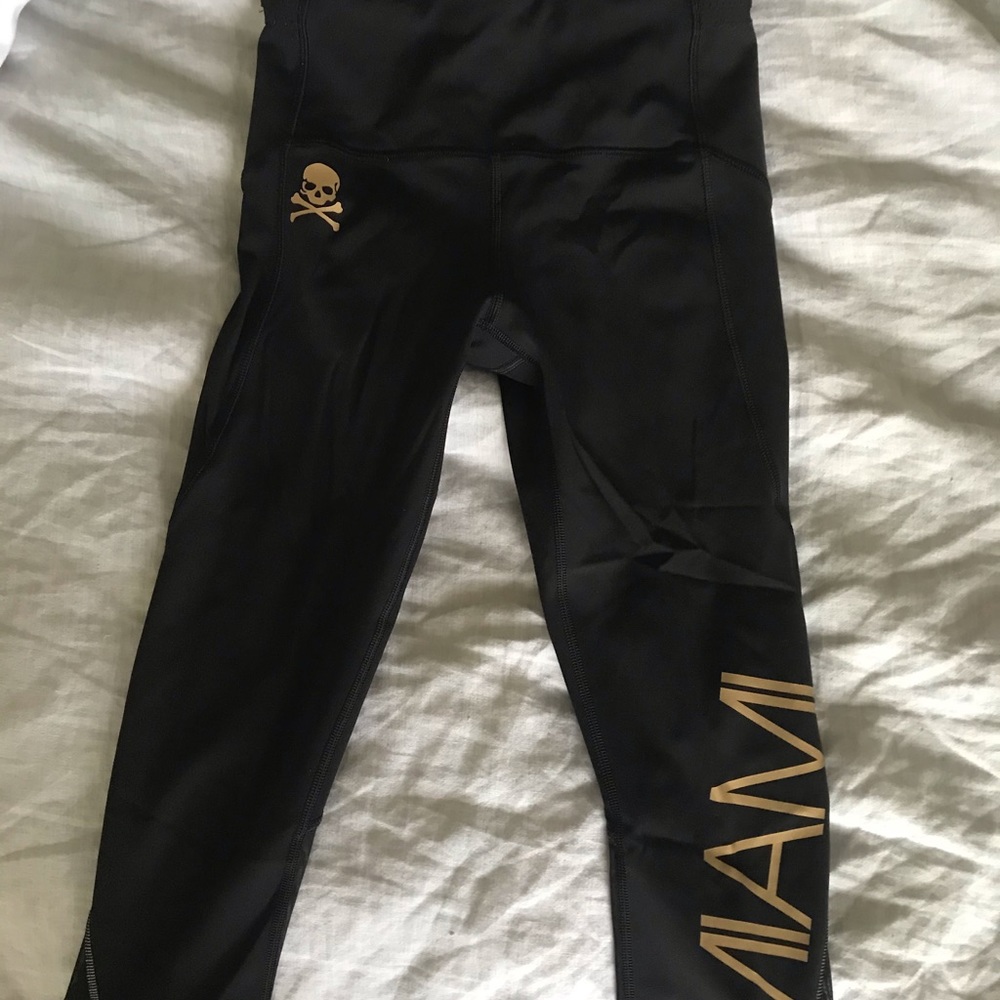 Lululemon Soul Cycle Capri Leggings
